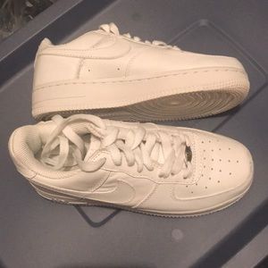 ON HOLD - Air Force One - Youth 4.5